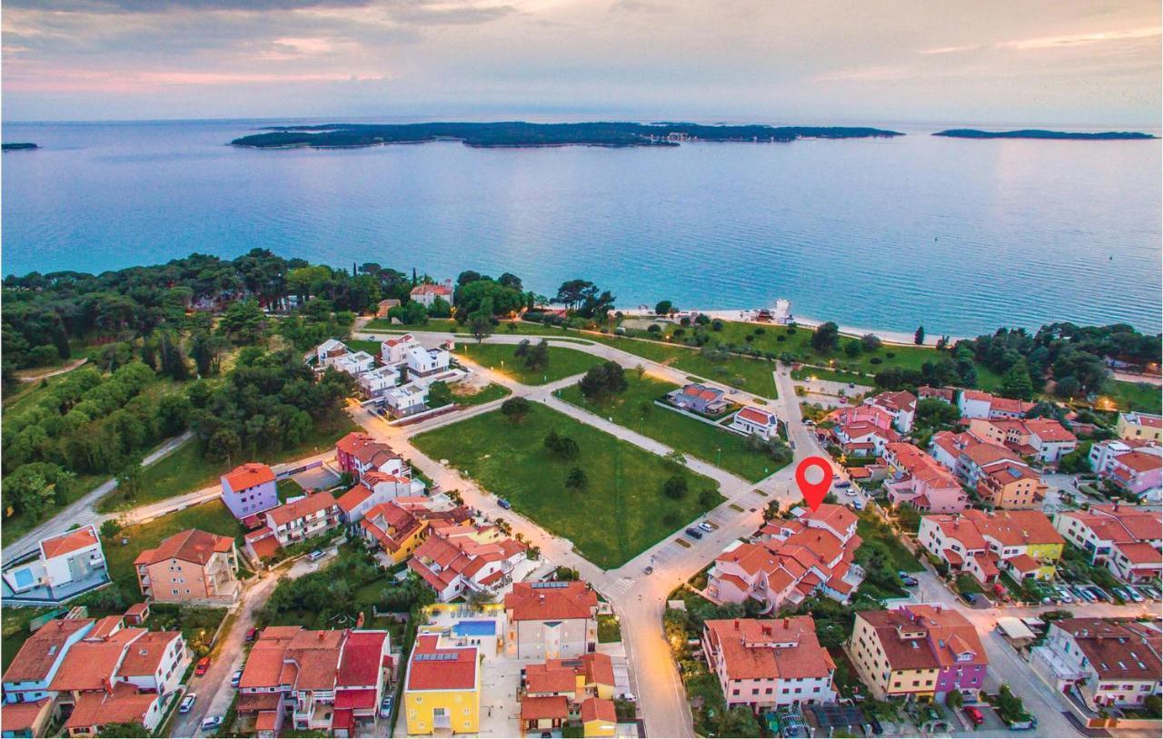 Lovely Apartment In Fazana With House Sea View Buitenkant foto